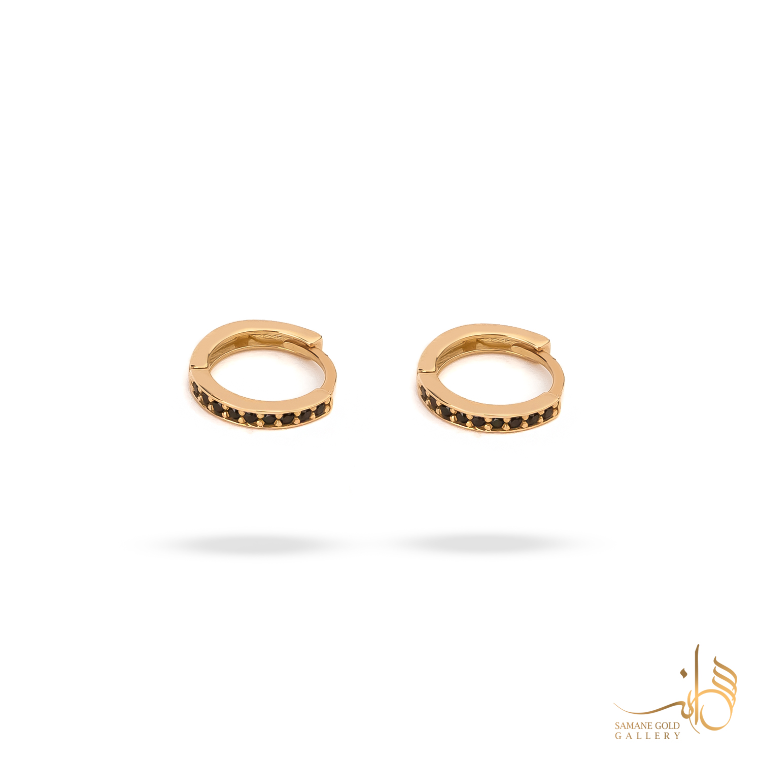 گوشواره طلا حلقه‌ای نگین‌دار مشکی