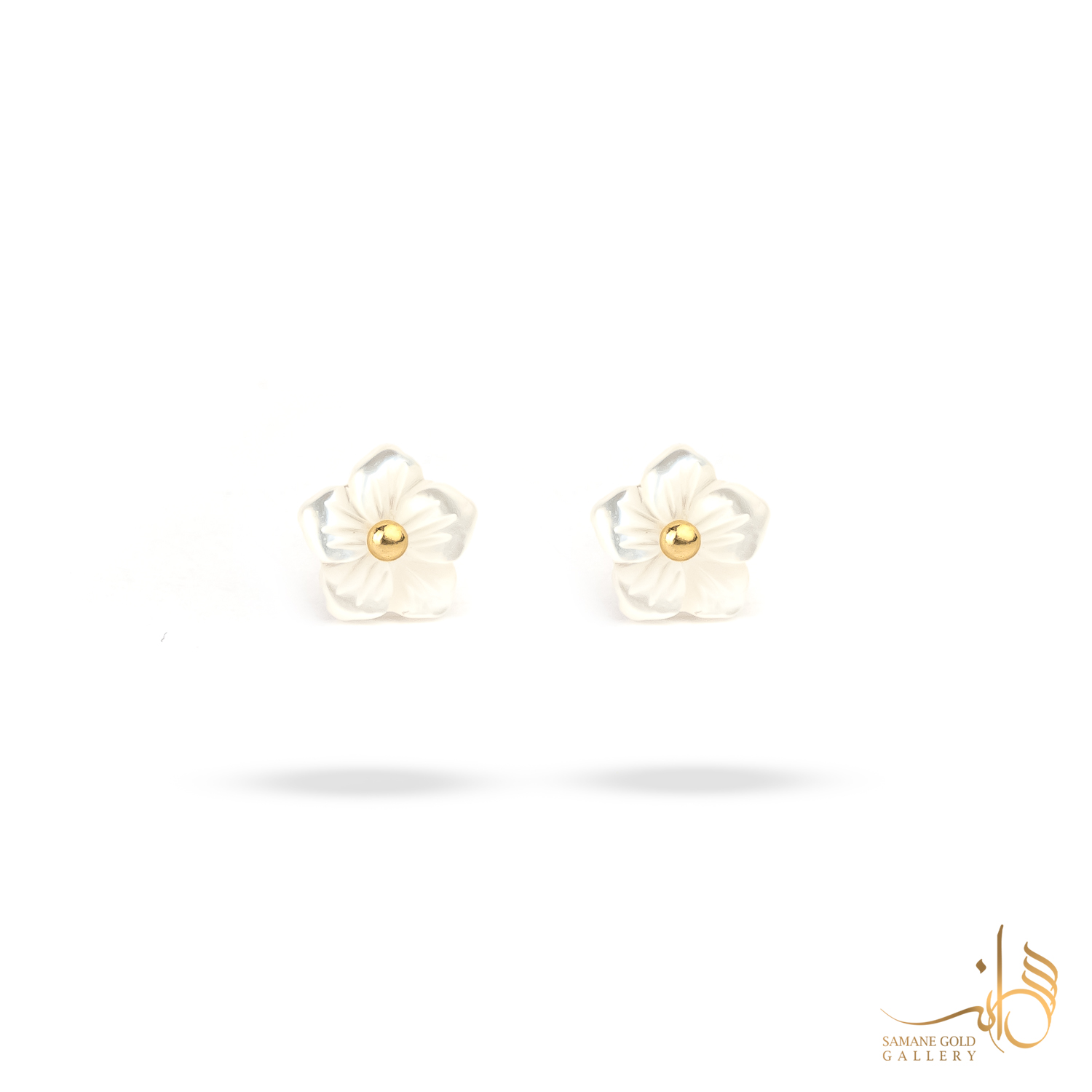 گوشواره طلا میخی گل صدفی