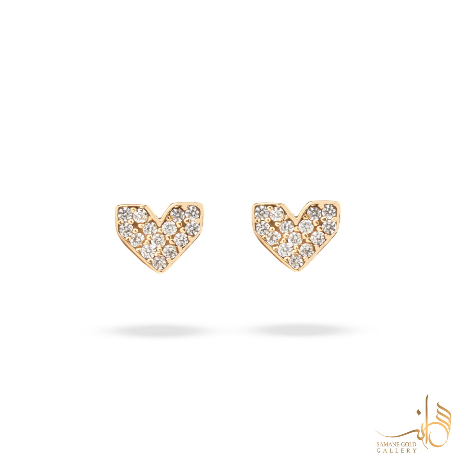 گوشواره طلا میخی قلب دفرمه نگین‌دار