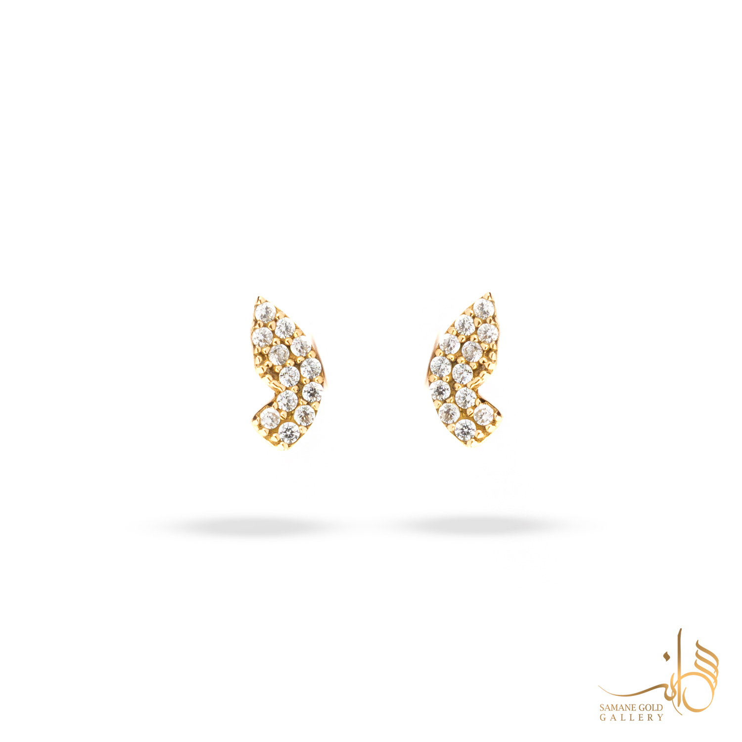 گوشواره طلا میخی نیم‌بال پروانه نگین‌دار