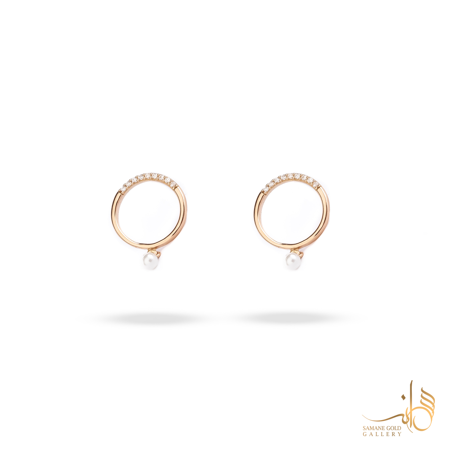 گوشواره طلا میخی دایره نگین‌دار و مروارید