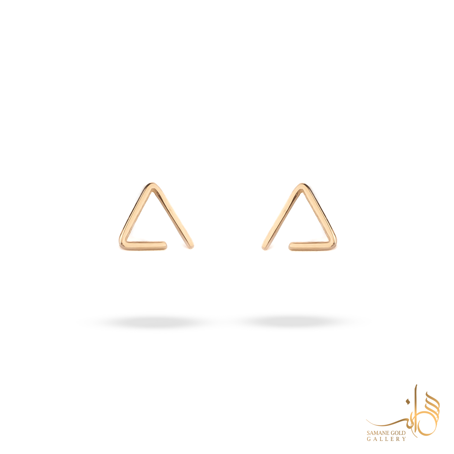 گوشواره طلا میخی مثلث نیمه